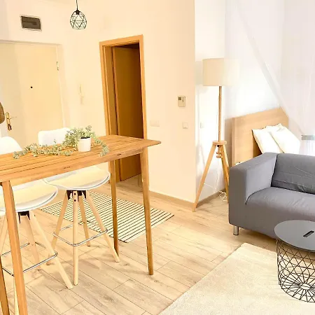 Lägenhet Vendel7apartman *